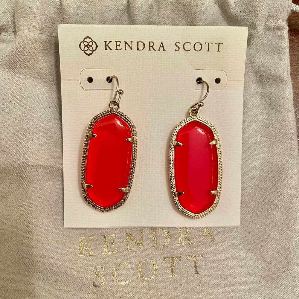 Gorgeous red Kendra Scott earrings!